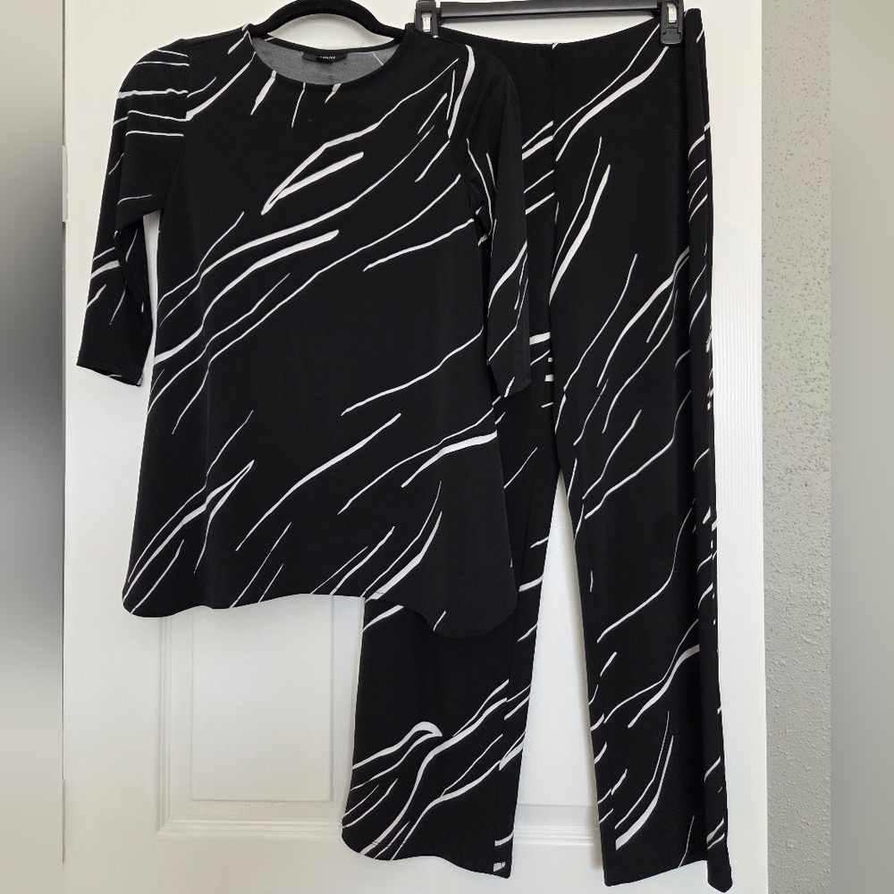 Womens Blouse And Pant Set